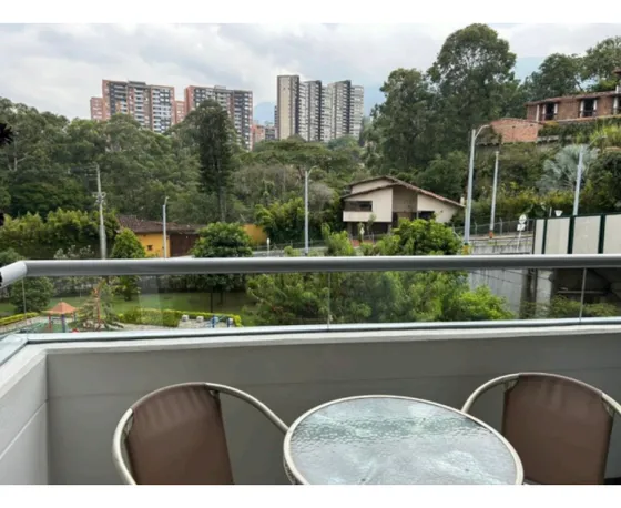 Rhbr-14274 (apto) Piso 5 (envigado, La Abadia)