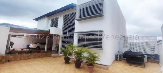 Casa En Venta Caurimare Jose Carrillo Bm Mls #23-23410