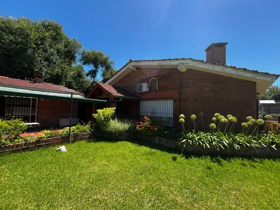 Hermosa Casa Quinta En Venta En Tortuguitas