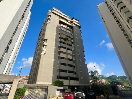 En Alquiler Apartamento En Santa Fe. Baruta Caracas