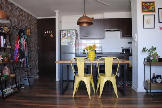 Depto. 2 Dorm. 55 Mts2. Metro Irarrázaval.