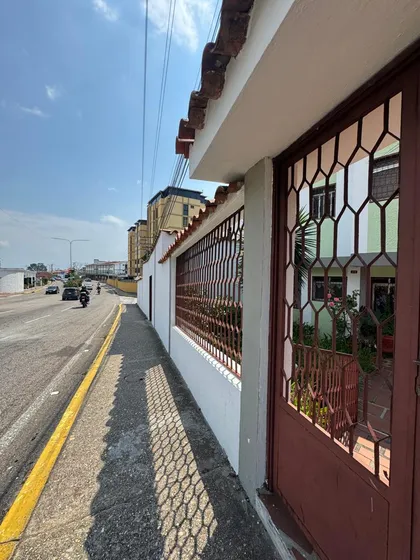 Casa En Venta Av Ferrero Tamayo San Cristóbal Mg269