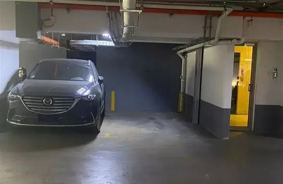 Estacionamientos En Venta (dos) - Los Leones, Providencia