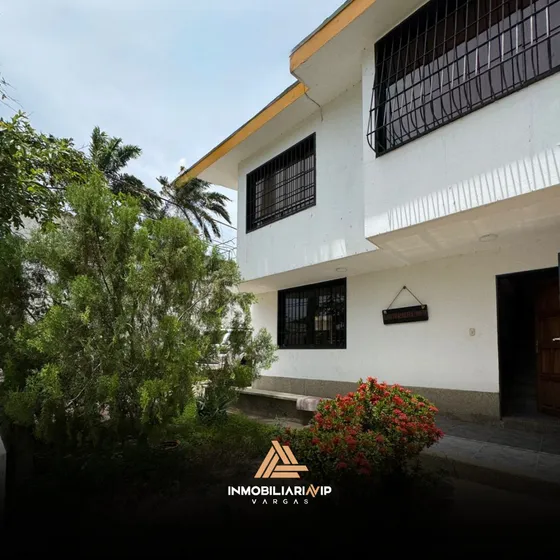 Ref 012 - 868  Grupo Inmobiliaria Vip Te Ofrece Amplia Quinta En Venta Ubicado En Palmar Este - Estado Vargas