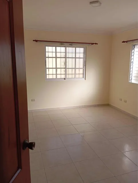 Apto. 3 Hab. Vacio Millón Rd$ 50 Mil