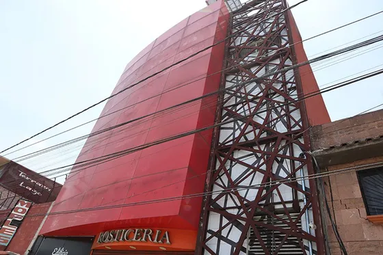 Edificio Comercial En Venta En Nezahualcoyotl