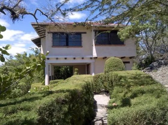 Hermoso Complejo Con 3 Casas, Alberca Y Palapa En Uninajab