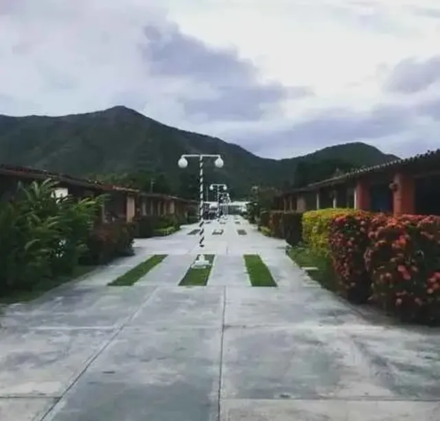 Casa En Venta El Playon Ocumare De La Costa Conjunto Cerrado Top Playa Ii 