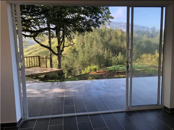 Finca En El Peñol Con Accso A La Represa Precio Oportunidad