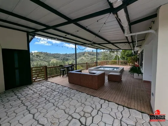 Casa-finca En Venta En Guarne - La Honda