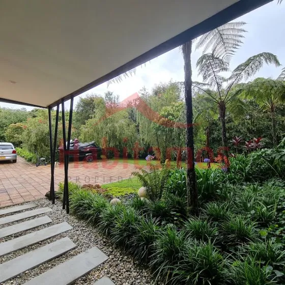 Casa En Venta En Envigado - Variante Aeropuerto Cod 68373
