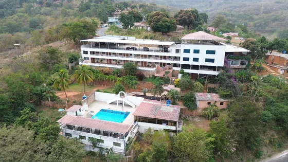 Best House Vende Espectacular Posada En Los Altos De Sucre 