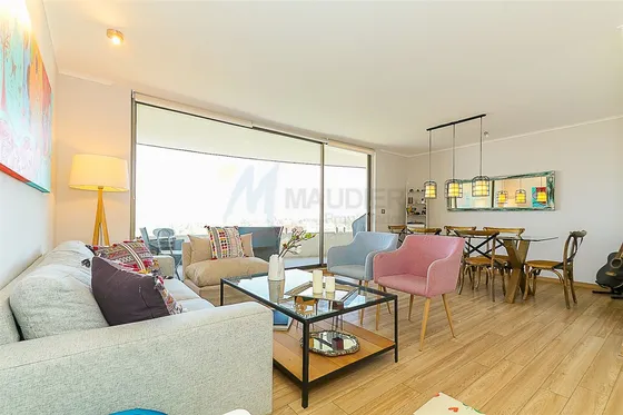 Departamento En Venta De 3 Dorm. En Lo Barnechea