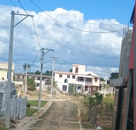 Si No Tiene Casa Aquí! Te Tenemos La Solución Solares Listo Para Construir En Villa Mella 