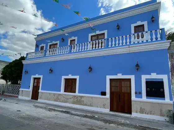 Casa Colional Amueblada Con 3 Departamentos Merida, Centro Historico (avc-2262)