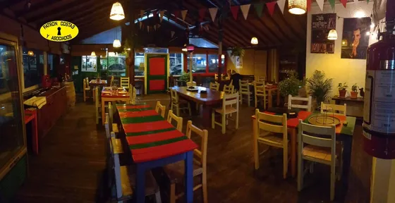 3271hp- Venta Punta Del Este Excelente Local Gastronómico Av