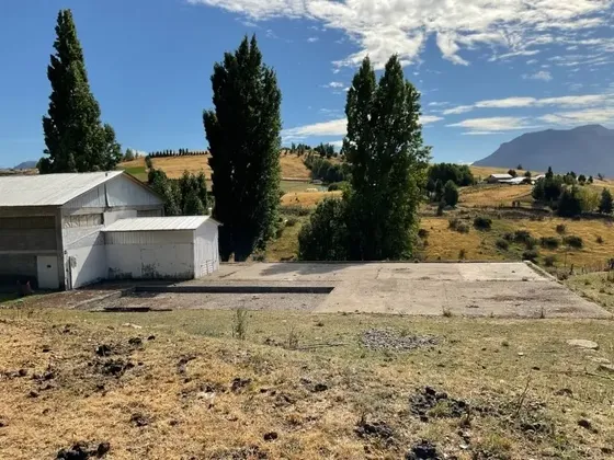 Terreno Industrial O Loteo Para Viviendas Coyahique