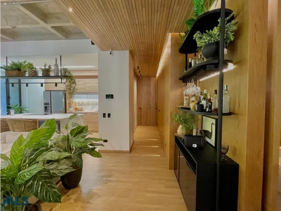 Imponente Apartamento En Exclusivo Edificio Asocia...(mls#253876)