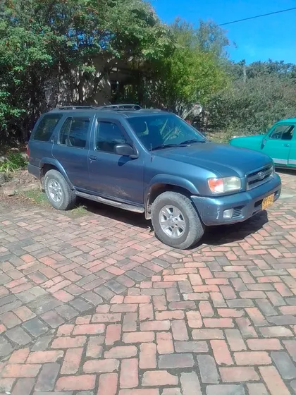 Nissan Pathfinder 3.3 R50 Lux Se