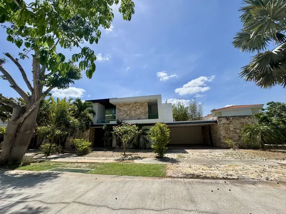 Casa En Venta Yucatan Country Club