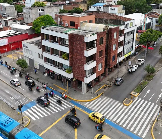 Oficina En Venta En El Barrio Mas Tradicional De Cali San Fernando