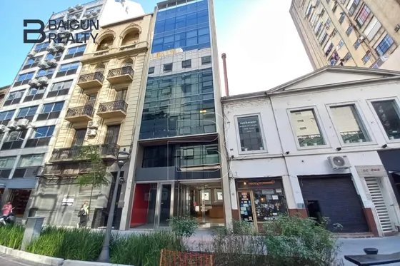 Edificio Comercial En Venta, Zona Microcentro