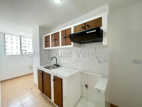 Bray Montoya Alquila Espectacular Apartamento En El Este De Barquisimeto Moderno Fresco E Iluminado Cuenta Con 2 Habitaciones Vigilancia Las 24 Horas Gas Directo 2#5#1#7#5#4#5 Bray Montoya            