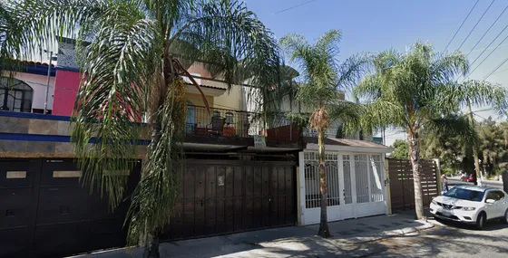 Venta De Casa En Lagos De Oriente, Guuadalajara Jalisco