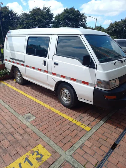 Mitsubishi L300 2.0 Panel
