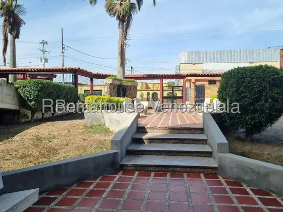 Venta Cómodo Apartamento Con Vista Al Este Y Tanque De Agua En El Centro De Barquisimeto Lara Mehilyn Perez