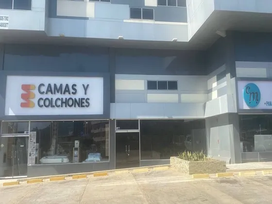 En Venta Local Lecheria Av Costanera Cc Paos