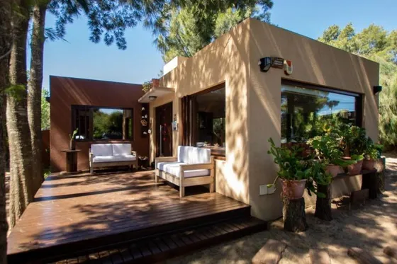 Casa En Venta - 2 Dormitorios 1 Baño - 600mts2 - Mar De Las Pampas 