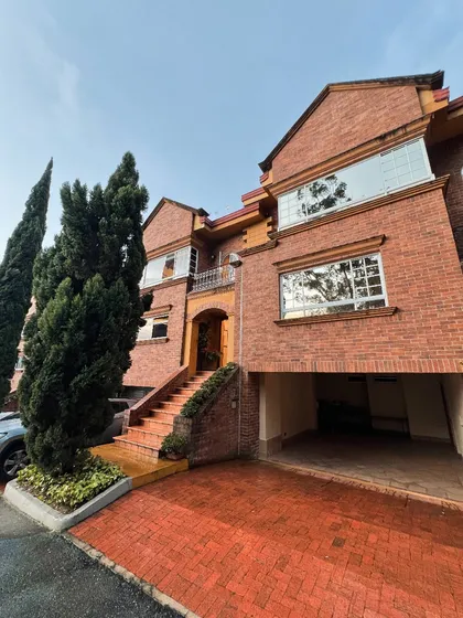 Casa En Venta En La Loma Del Escobero 