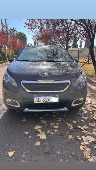 Peugeot 2008 1.6 Allure