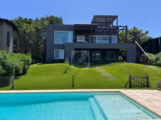 47 - Casa Disponible Vacaciones De Invierno Costa Esmeralda Barrio Maritimo Proximo Al Mar