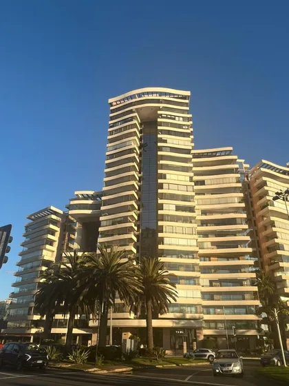  Amplio Departamento  En Viña Del Mar. A Pasos De La Playa.