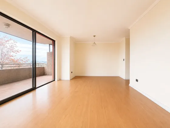 Se Vende Luminoso 2d+estacion. Los Dominicos, Las Condes