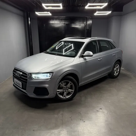 Audi Q3 2.0 Tfsi Stronic Quattro 220cv