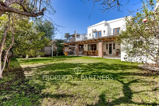 Casa Familiar En Venta Excelente Ubicación En Ñu...