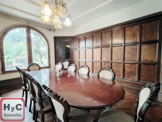 Espectacular Casa, Arquitectura Neo Clásica Española.