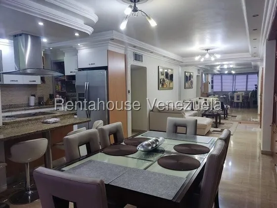 Luis Quiroz Vende Amplio Apartamento En La Granja Naguanagua, A/a Integral Piso 2 Vigilancia 24/7  Lq 25-22001