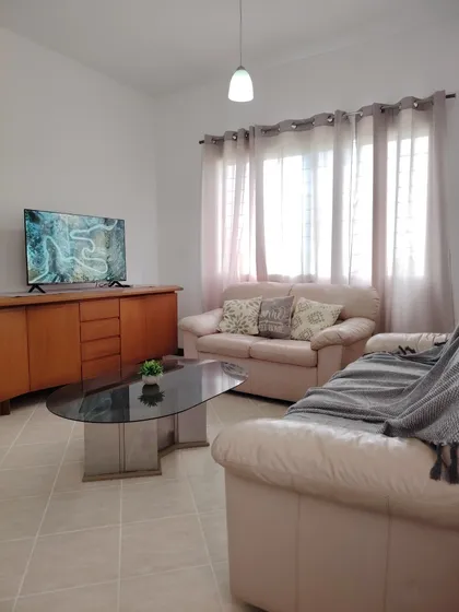 Se Alquila Apartamento 2 Hab Urb San Miguel 