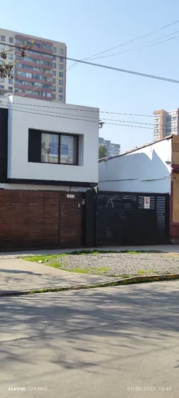 Casa - Dos Pisos En Amplio Terreno Lazo - Comun San Miguel