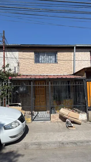 Venta, San Bernardo, Casa De 2 Pisos 3 Dorm. 1 Baño