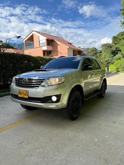 Toyota Fortuner Srv 3.0