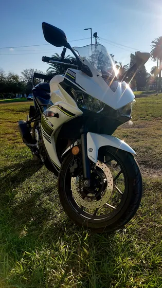 Yamaha R3