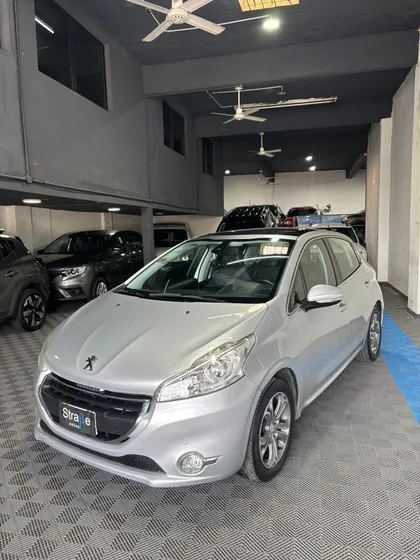 Peugeot 208 1.6 Feline Pack Cuir