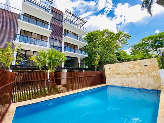 Apartamento Amueblado En Primer Nivel Con 3 Habitaciones, Piscina Y Gimnasio De Venta En Pleno Malecón De Puerto Plata!