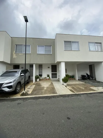 Venta De Casa Condominio En Ciudad Country
