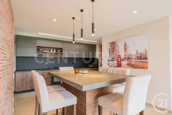 Venta De Apartamento En El Poblado